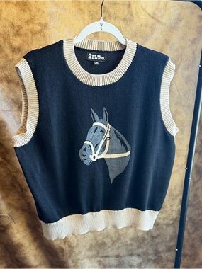 Horse Motif Knit Vest